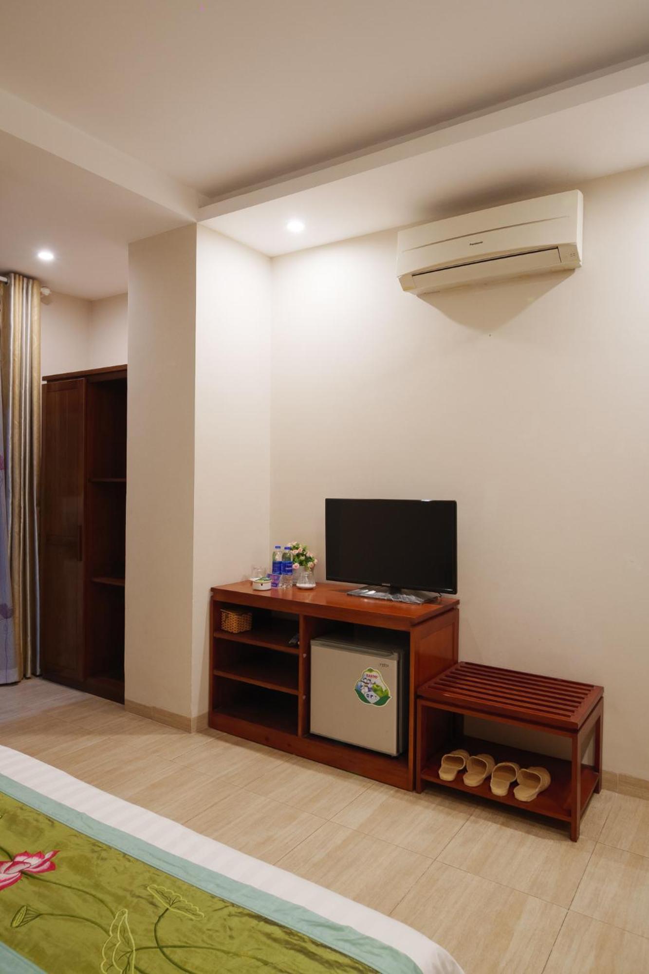 Ngan Ha Hotel Long Bien Hanoi Zewnętrze zdjęcie