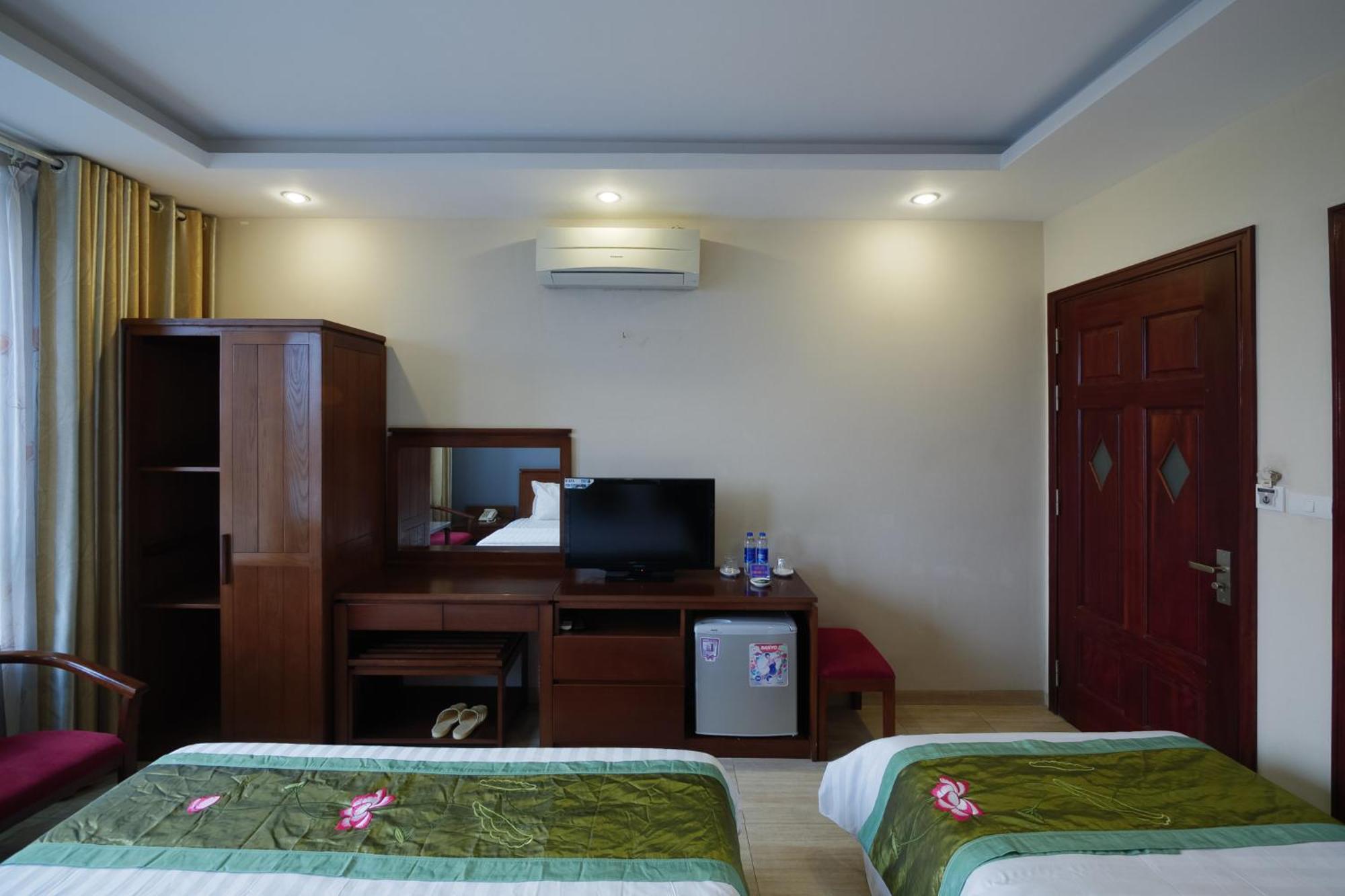 Ngan Ha Hotel Long Bien Hanoi Zewnętrze zdjęcie