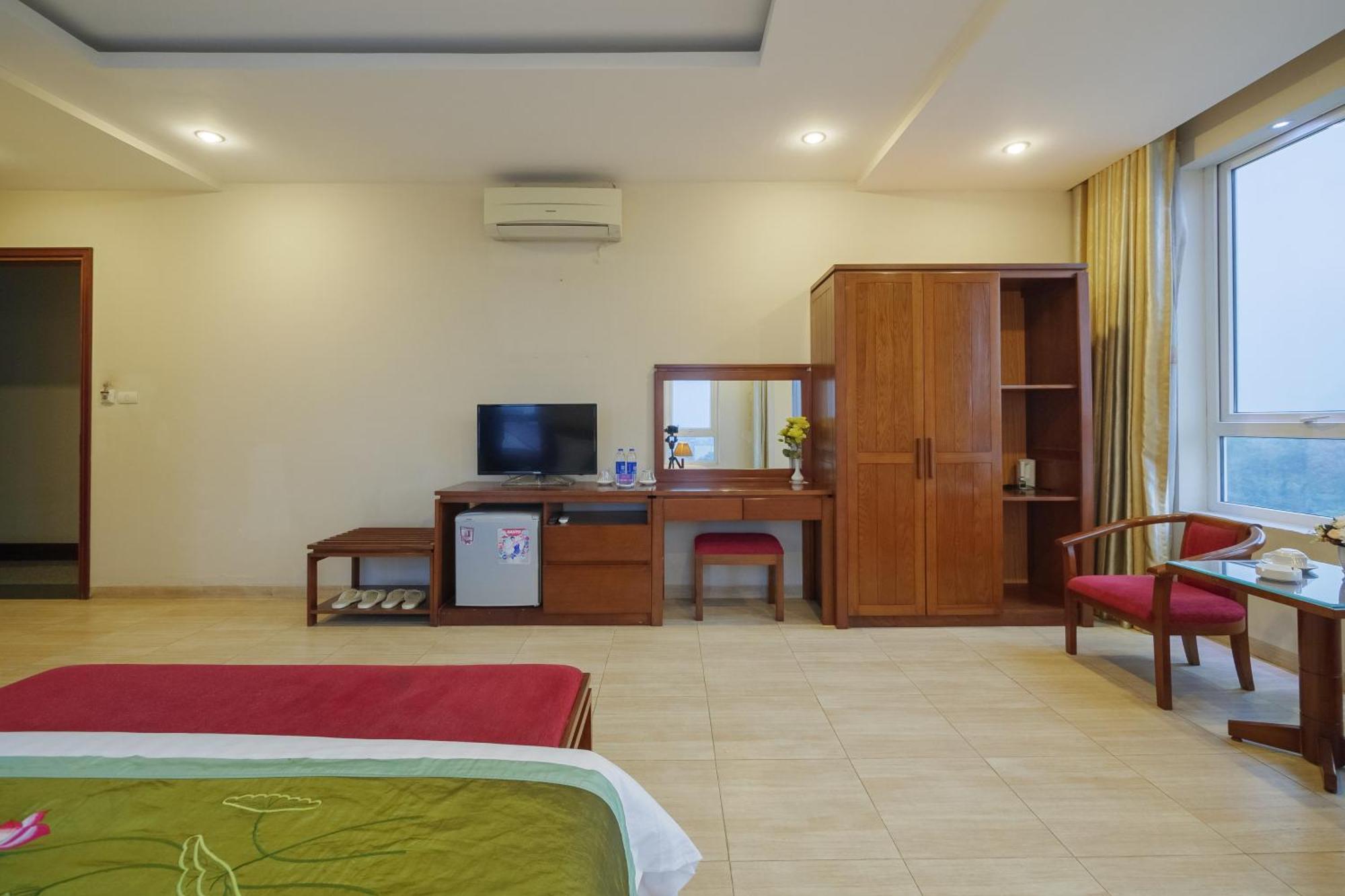 Ngan Ha Hotel Long Bien Hanoi Zewnętrze zdjęcie