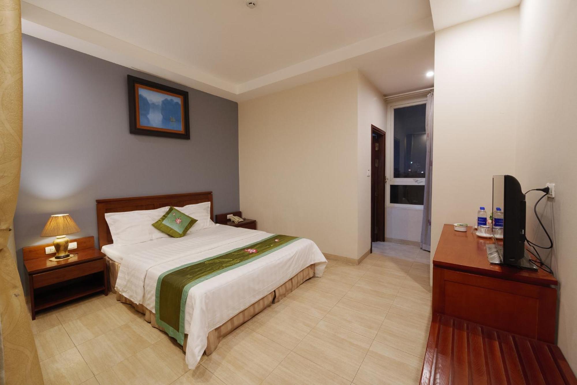 Ngan Ha Hotel Long Bien Hanoi Zewnętrze zdjęcie